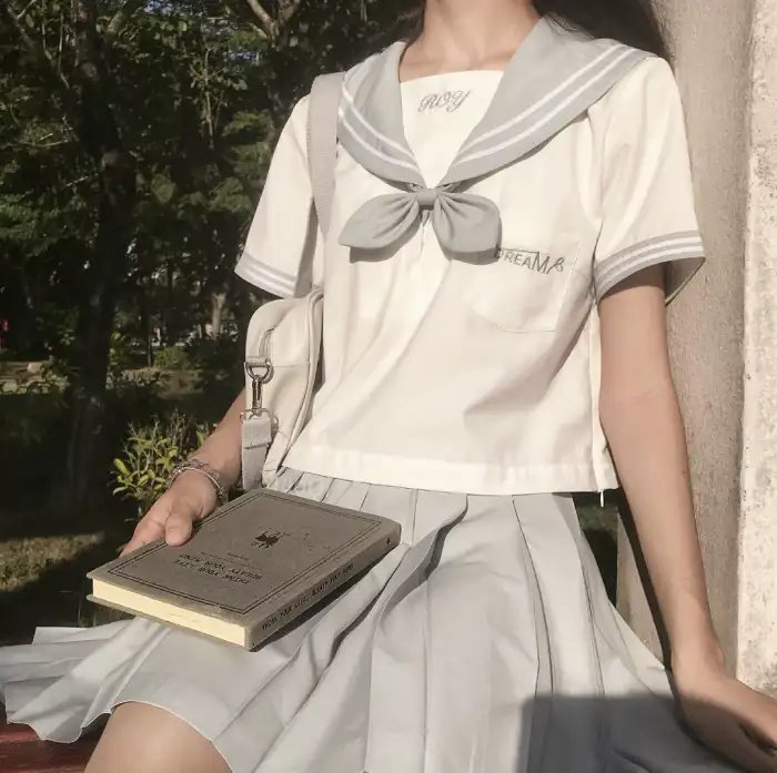 少女乱乱爱封面